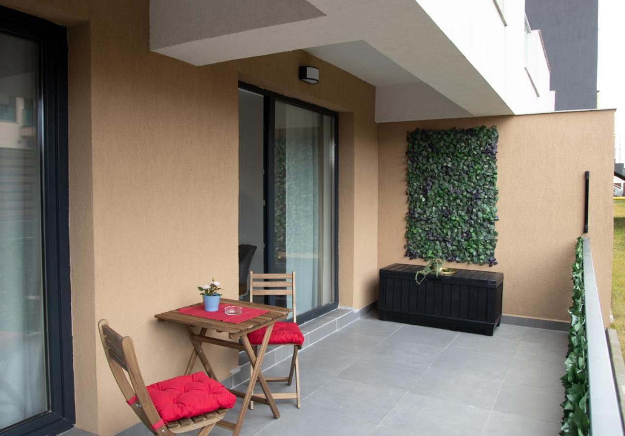 Lazo Two Room- Luxury Apartment Bucharest Luaran gambar