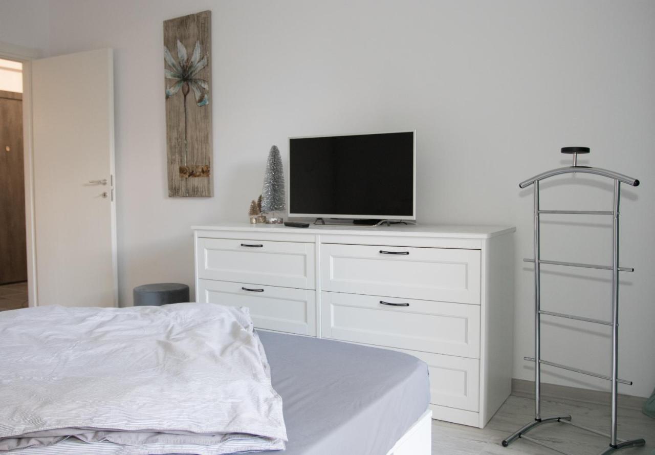 Lazo Two Room- Luxury Apartment Bucharest Luaran gambar